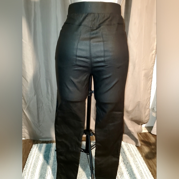 JODIFL Faux Leather Pants - Picture 6 of 15